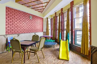 Пеллинг: Summit Newa Regency