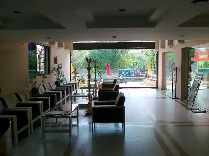 Мадурай: Hotel Saratharajans