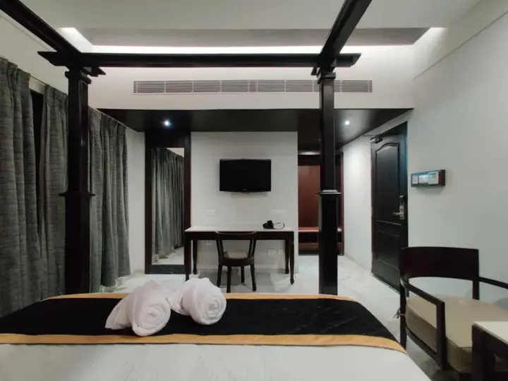 Мадурай: Hotel Saratharajans