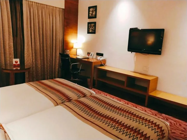 Колката: Pride Plaza Hotel, Kolkata