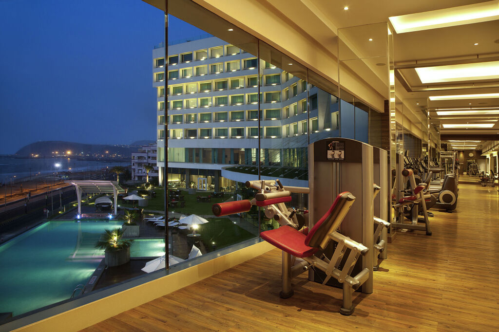 Висакхапатнам: Novotel Visakhapatnam Varun Beach Hotel