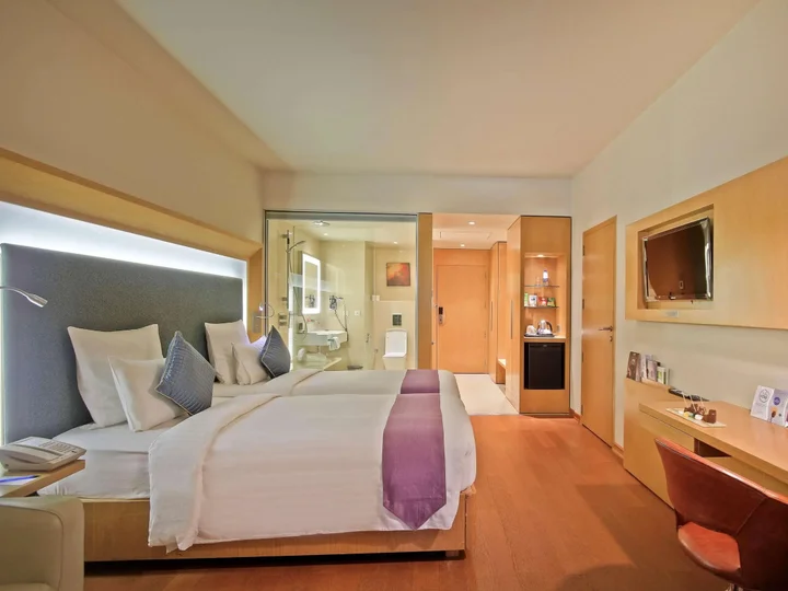Висакхапатнам: Novotel Visakhapatnam Varun Beach Hotel