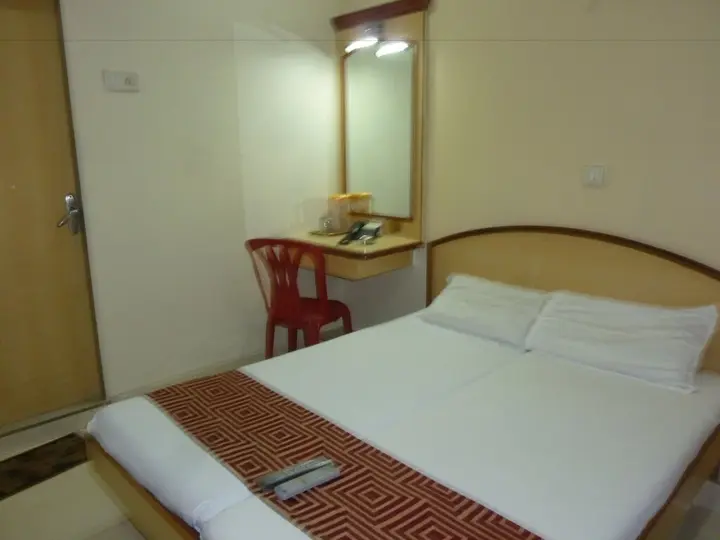 Мумбаи: Hotel New Bengal