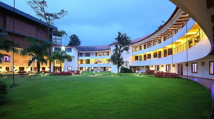 Вайтери: Vythiri Village