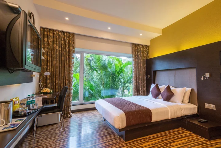Недумбассери: Flora Airport Hotel and Convention Centre Kochi