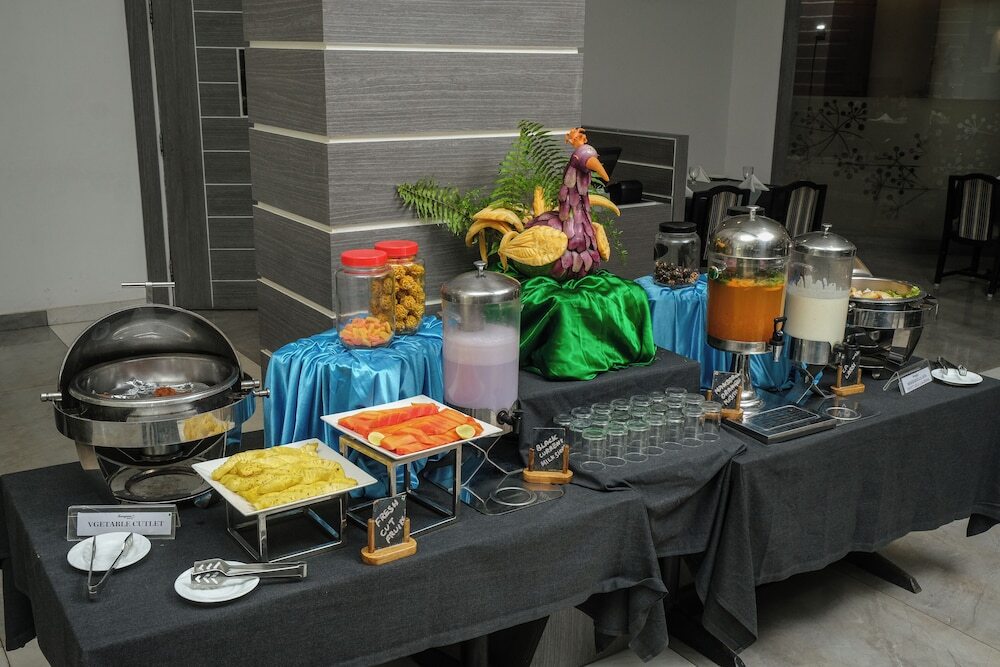 Солагампатти: Sangam Hotel in Thanjavur
