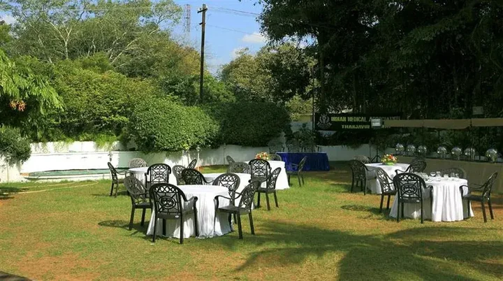 Солагампатти: Sangam Hotel in Thanjavur