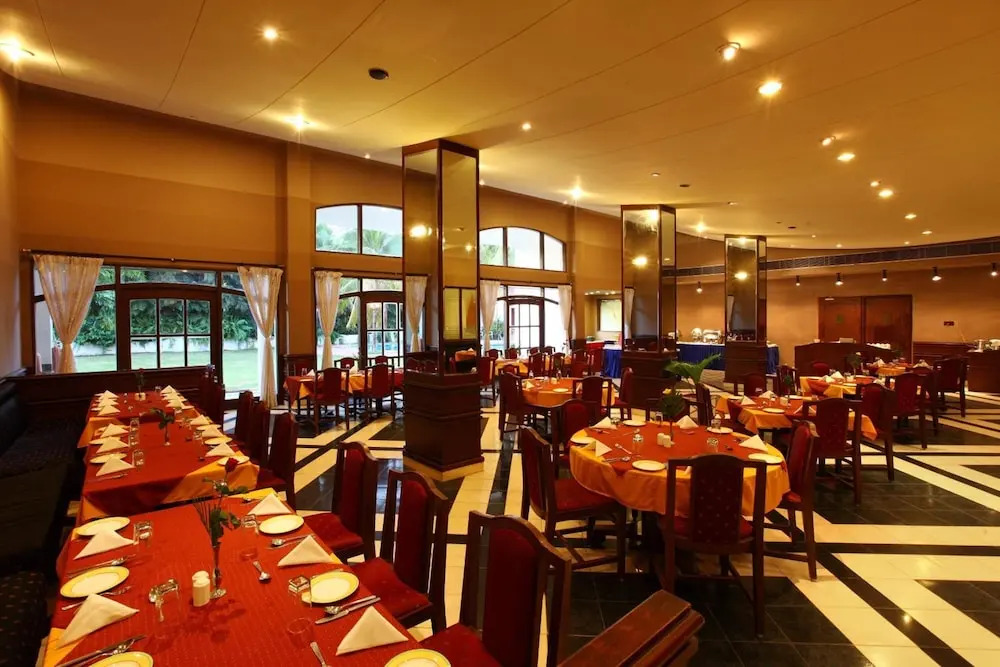 Солагампатти: Sangam Hotel in Thanjavur