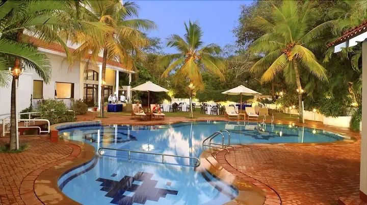Солагампатти: Sangam Hotel in Thanjavur