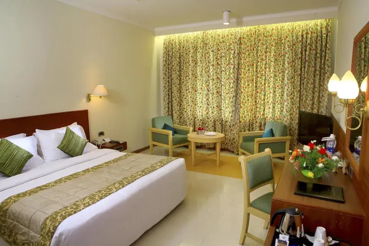 Солагампатти: Sangam Hotel in Thanjavur