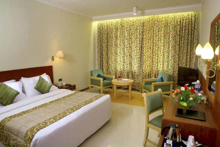 Солагампатти: Sangam Hotel in Thanjavur