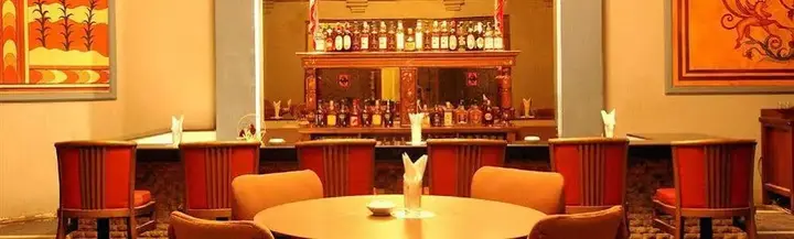 Солагампатти: Sangam Hotel in Thanjavur