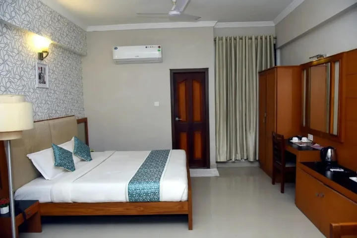 Ченнаи: Hotel Pearl International
