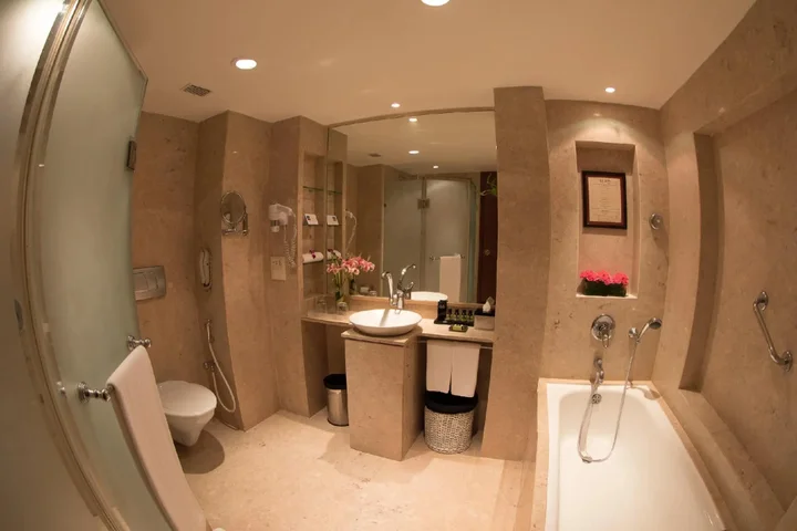 Мумбаи: The LaLiT Mumbai