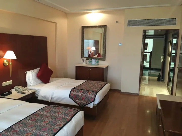 Мумбаи: The LaLiT Mumbai
