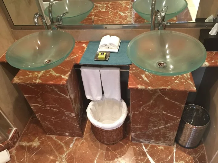 Мумбаи: The LaLiT Mumbai