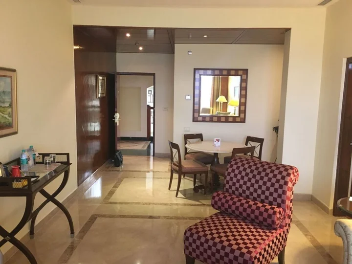 Мумбаи: The LaLiT Mumbai