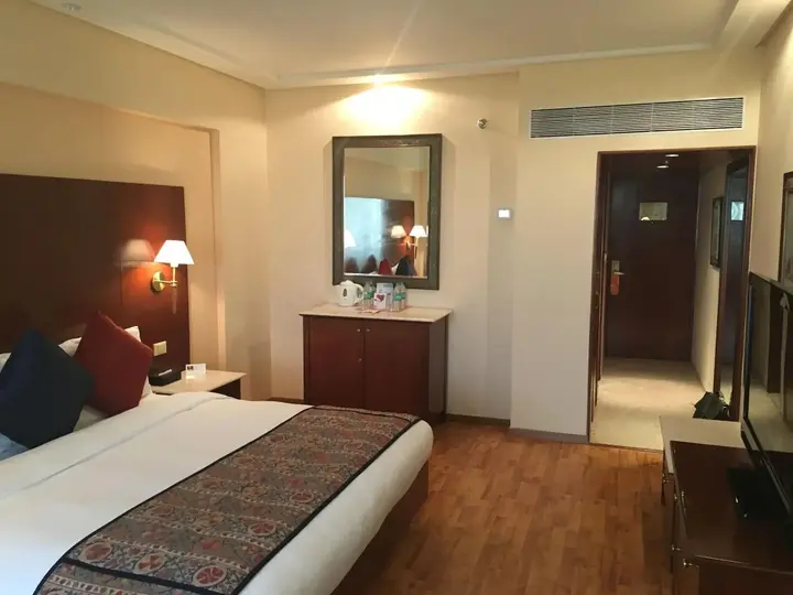 Мумбаи: The LaLiT Mumbai