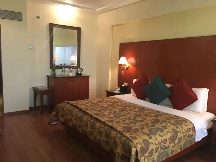 Мумбаи: The LaLiT Mumbai