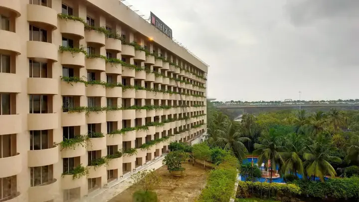Мумбаи: The LaLiT Mumbai