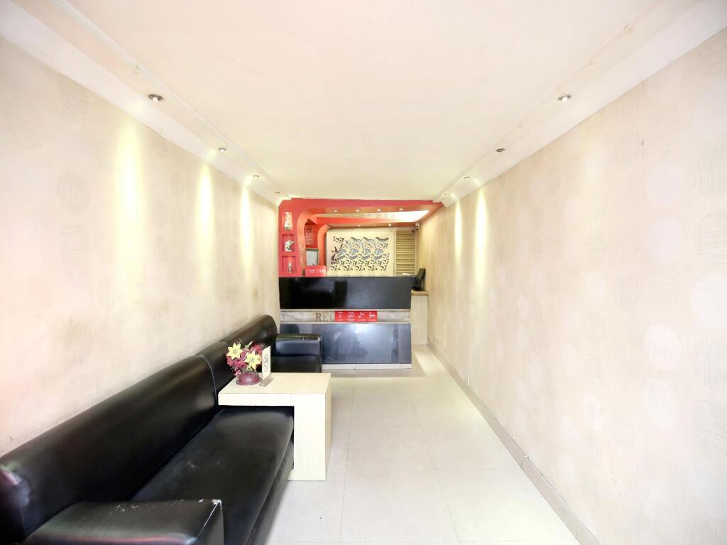 Лудхиана: OYO 926 Hotel Nanda