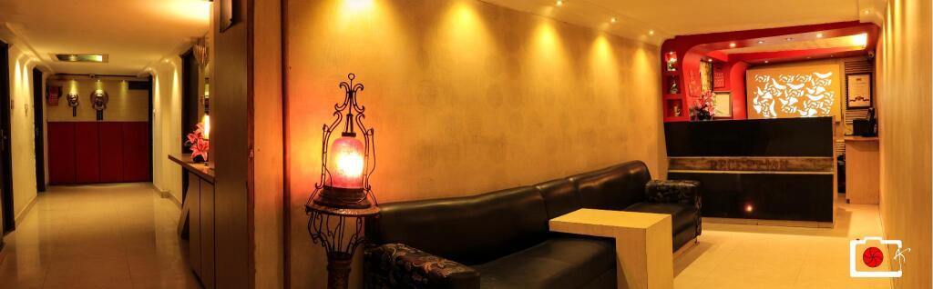 Лудхиана: OYO 926 Hotel Nanda