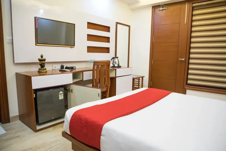 Нью-Дели: Hotel SM Palace