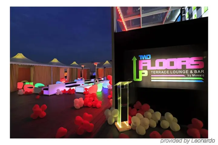 Нью-Дели: Zone Connect by The Park Saket New Delhi