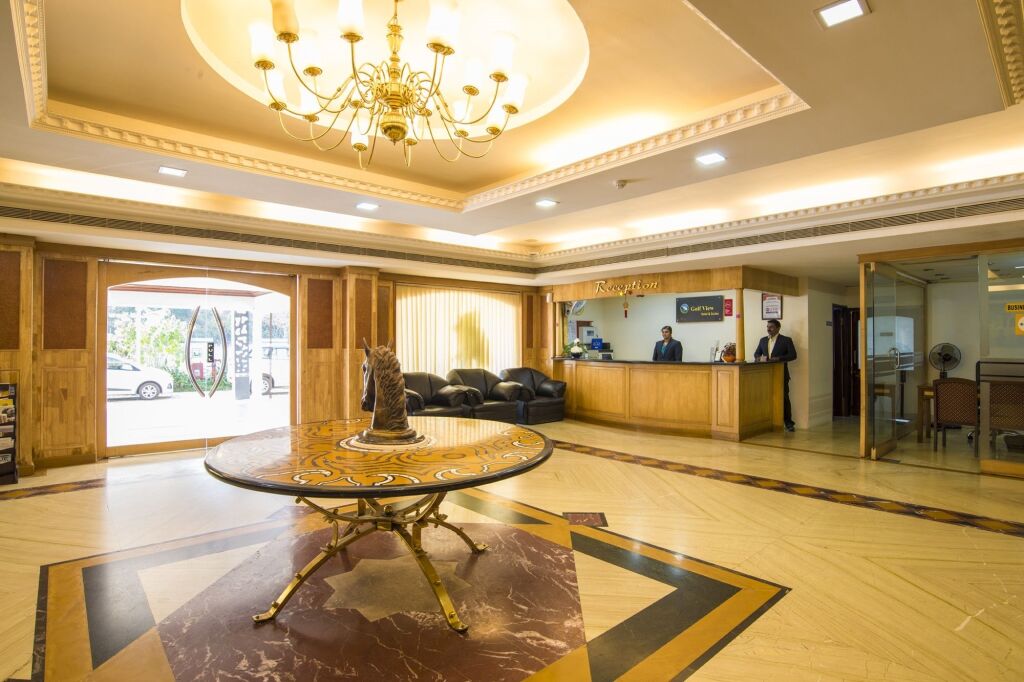 Атирапалли: Golf View Hotel & Suites