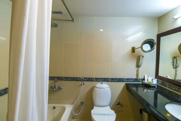 Атирапалли: Golf View Hotel & Suites