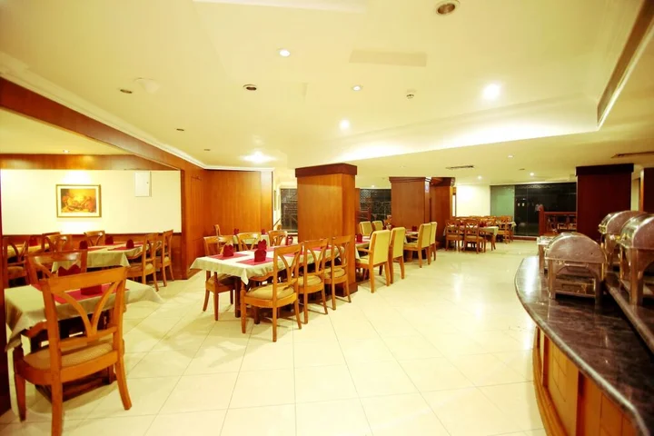 Эрамаллур: OYO 10719 Mermaid Hotel