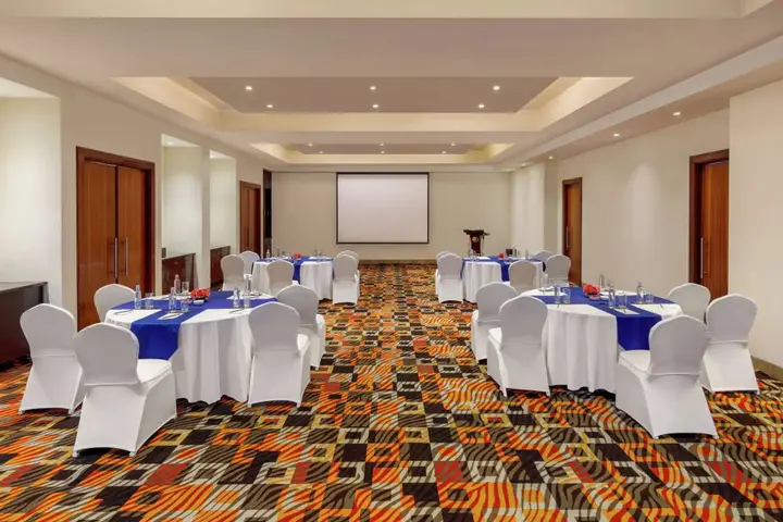 Гуруграм: DoubleTree by Hilton Hotel Gurgaon - New Delhi NCR