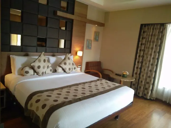 Chikkajala: Goldfinch Retreat Bangalore