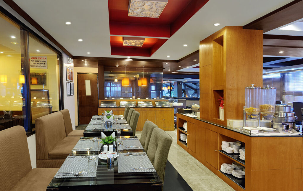 Манали: Renest River Country Resort Manali