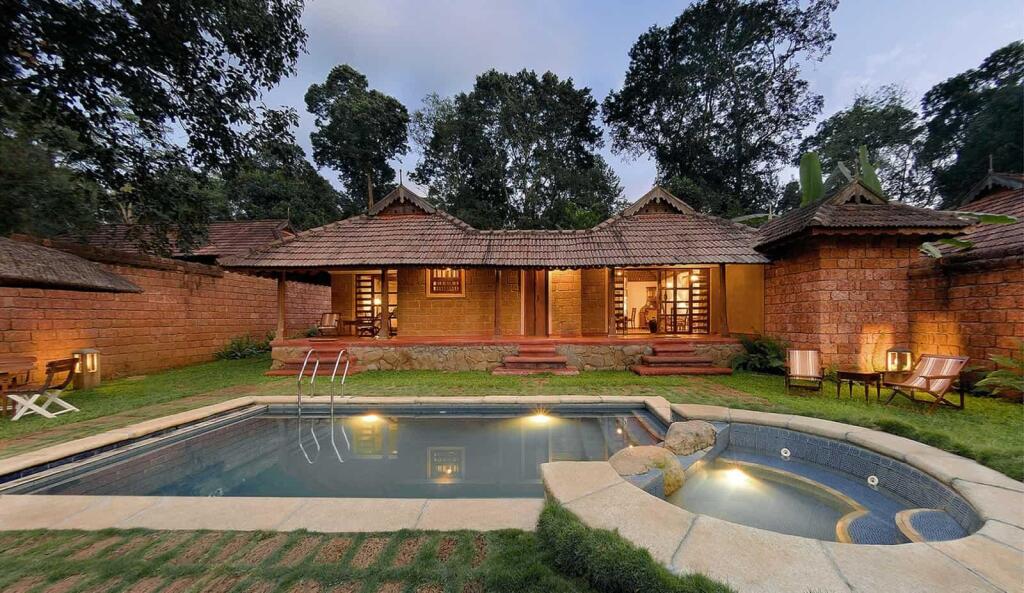 Кушалнагар: Evolve Back, Coorg