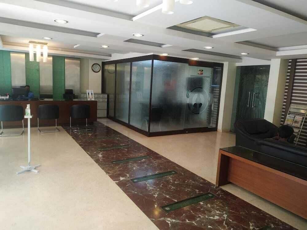 Бангалор: Hotel Sandesh Kingston