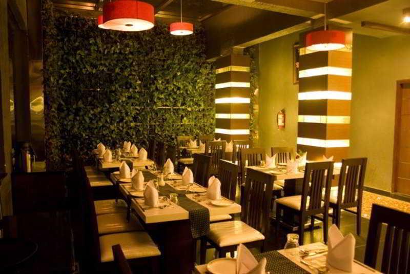 Бангалор: Hotel Sandesh Kingston