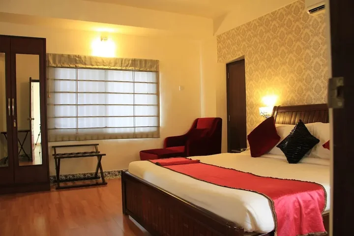 Бангалор: Orchid Suites