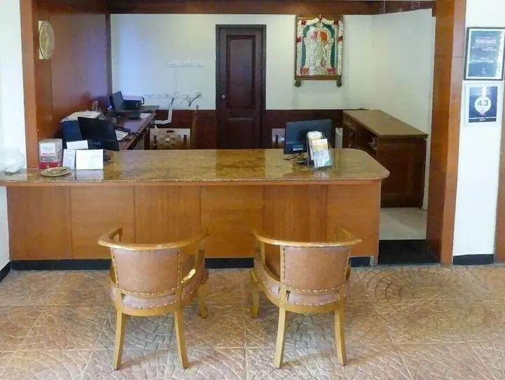 Мадурай: Meenakshi's Sunshine Hotel