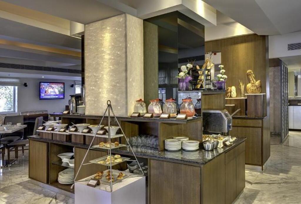 Бангалор: The HHI Select Bengaluru