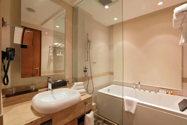 Бахадрабад: Yashail Hotel Haridwar