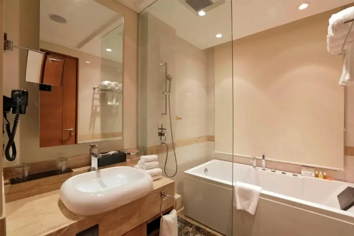 Бахадрабад: Yashail Hotel Haridwar
