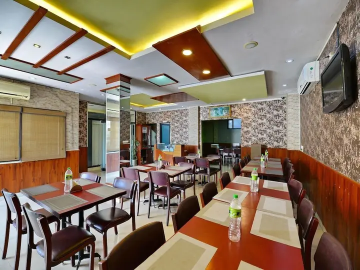 Джайпур: Landmark Hotel near Airport