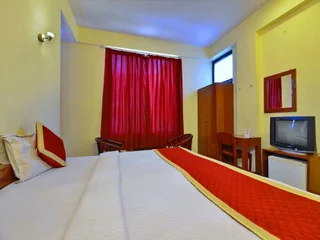 Джайпур: Landmark Hotel near Airport