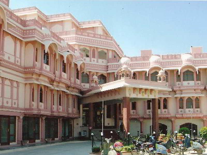 Биканер: Hotel Raj Vilas Place