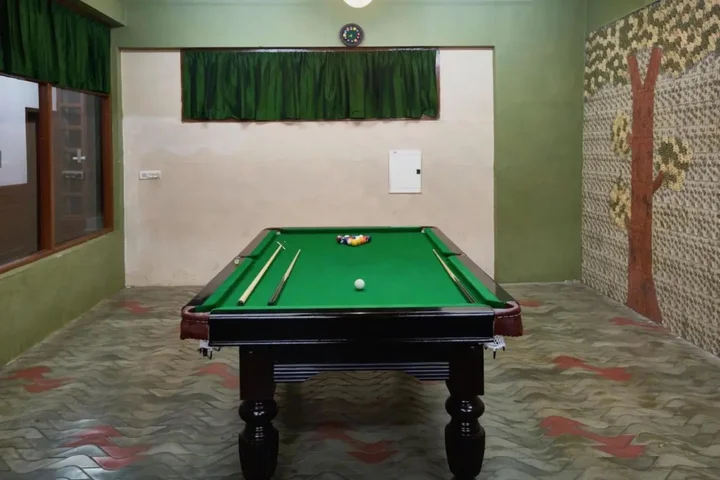Кодайканал: JC Residency