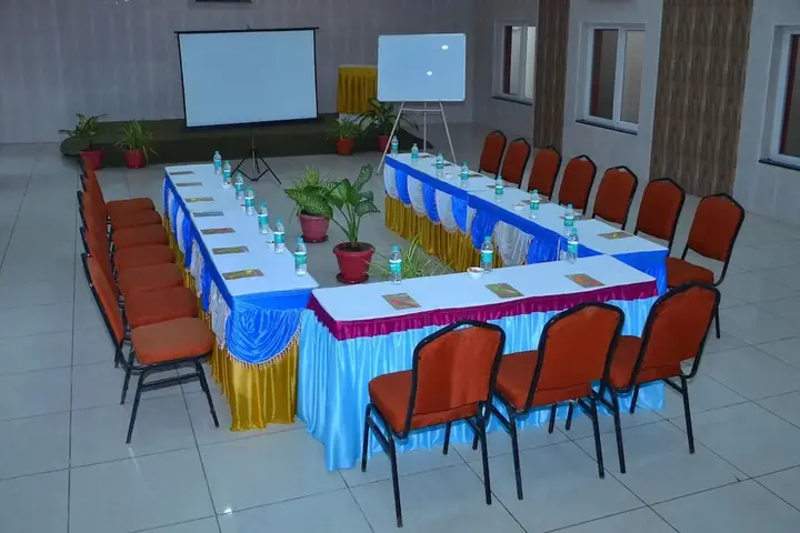 Шамирпет: Vishal Prakruthi Resorts