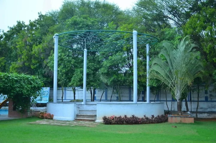Шамирпет: Vishal Prakruthi Resorts