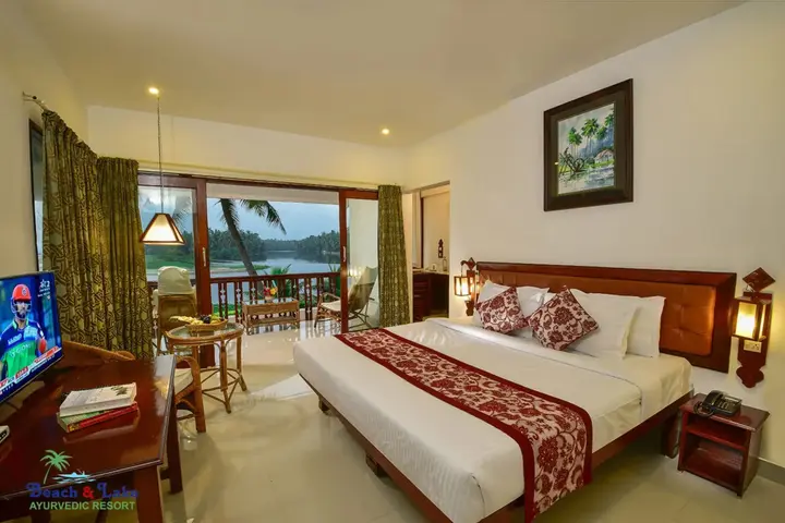 Тируванантапурам: Beach and Lake Ayurvedic Resort