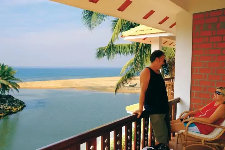 Тируванантапурам: Beach and Lake Ayurvedic Resort